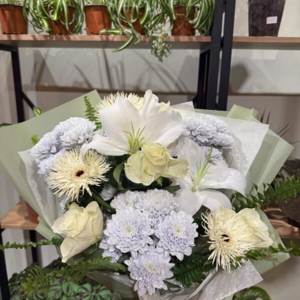 Beyaz Zarafet · ForYou Flowers